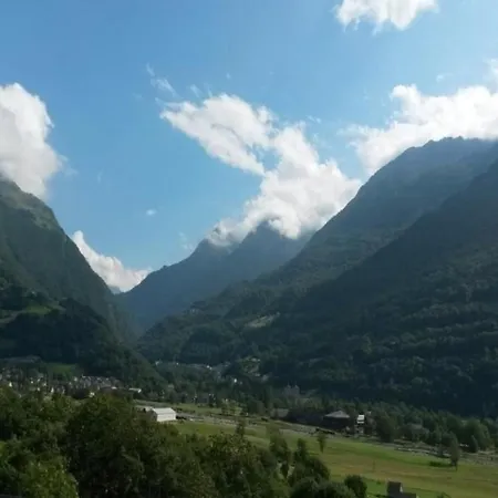 Pyrenees Soleil 5 *